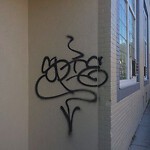 Graffiti at 2?14 Green St