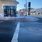 Unshoveled/Icy Sidewalk at 140 Washington St
