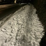 Unshoveled/Icy Sidewalk at 433 Walnut St