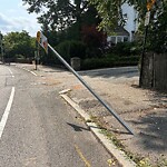 Damaged Sign at 423 Washington St