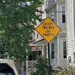 Damaged Sign at 80 Chestnut St