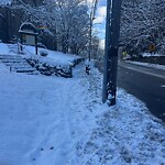 Unshoveled/Icy Sidewalk at 382 Walnut St