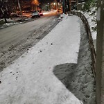 Unshoveled/Icy Sidewalk at 411 Washington St