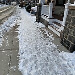 Unshoveled/Icy Sidewalk at 261 Walnut St