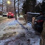 Unshoveled/Icy Sidewalk at N42.33 E71.12