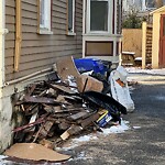 Trash/Recycling at 42.33 N 71.13 W