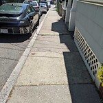 Sidewalk Obstruction at 67 Franklin St