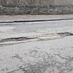 Pothole at 143 155 Warren St