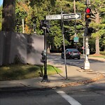 Traffic Signal at 141 Carlton St