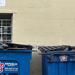 Trash/Recycling at 42.346N 71.107W